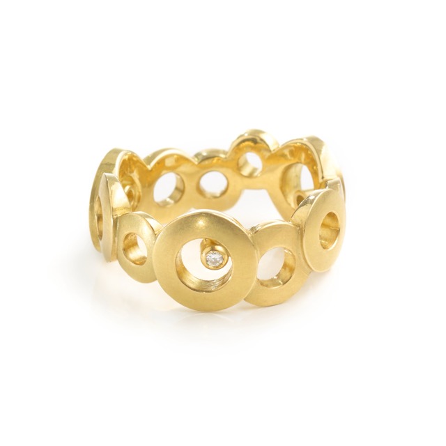 8) Wasserkreise-Ring 750er Gelbgold, Brillanten (0,06 ct)